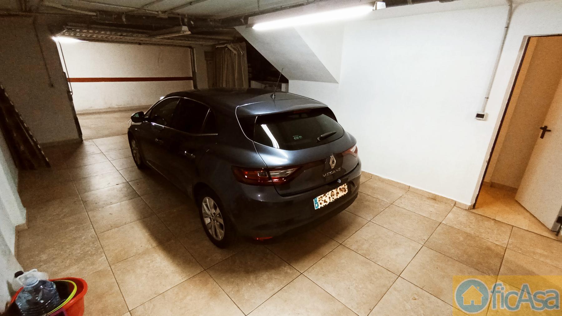 For sale of house in Castellón