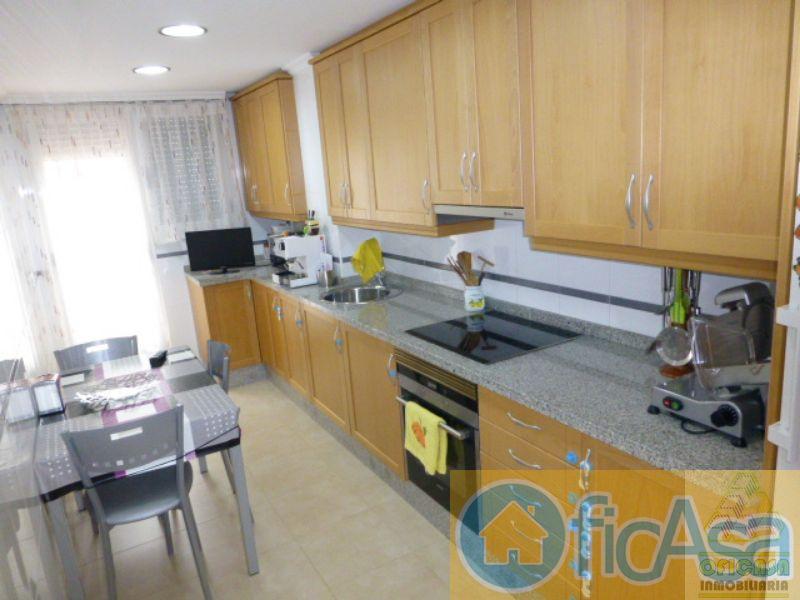 For sale of flat in Castellón