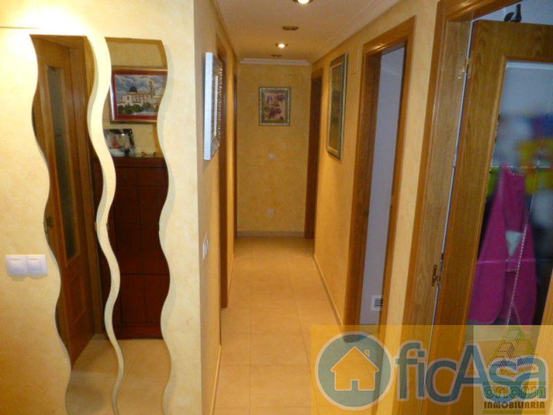 For sale of flat in Castellón