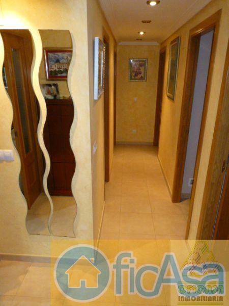 For sale of flat in Castellón