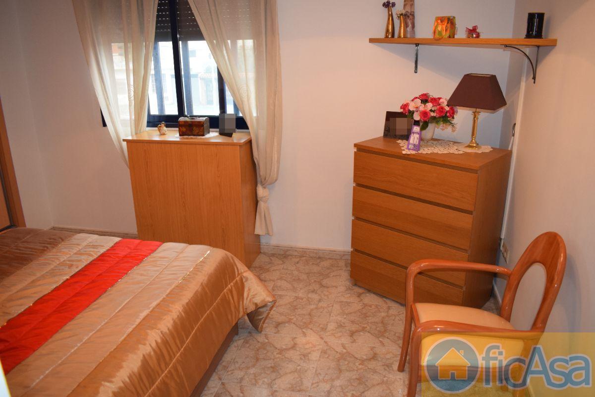 For sale of flat in Almazora