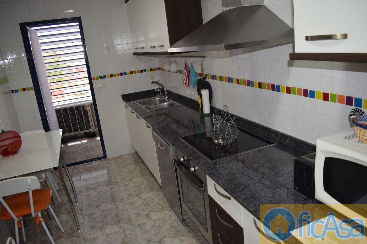 For sale of flat in Almazora