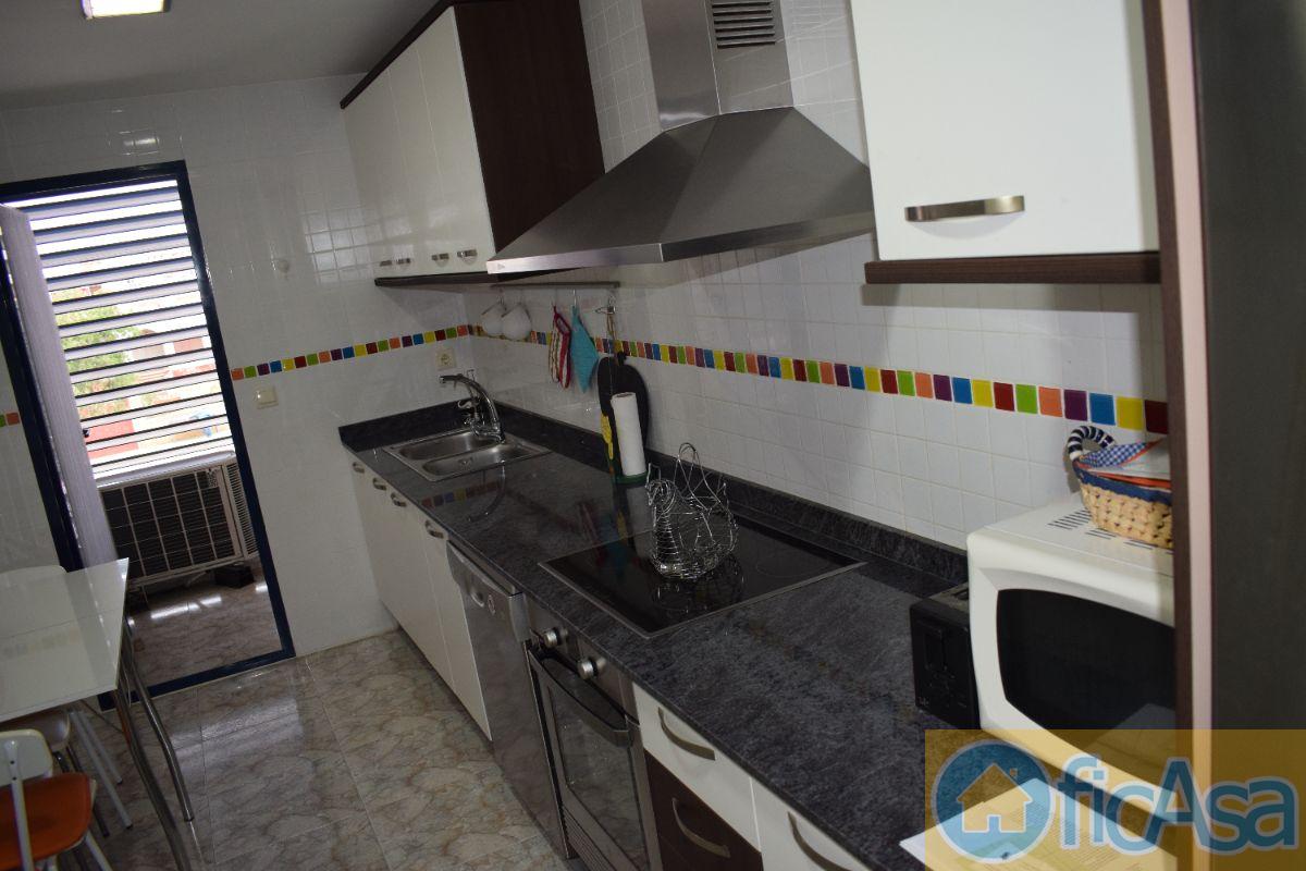 For sale of flat in Almazora