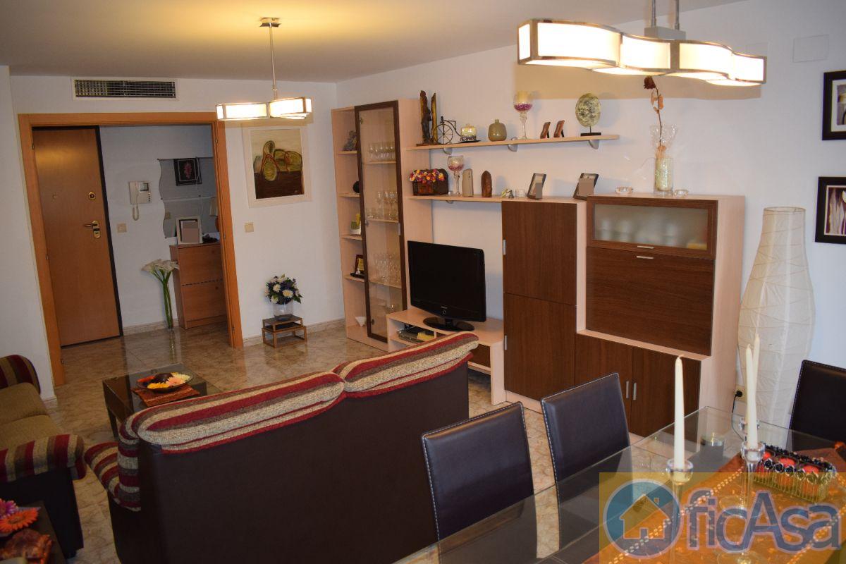 For sale of flat in Almazora