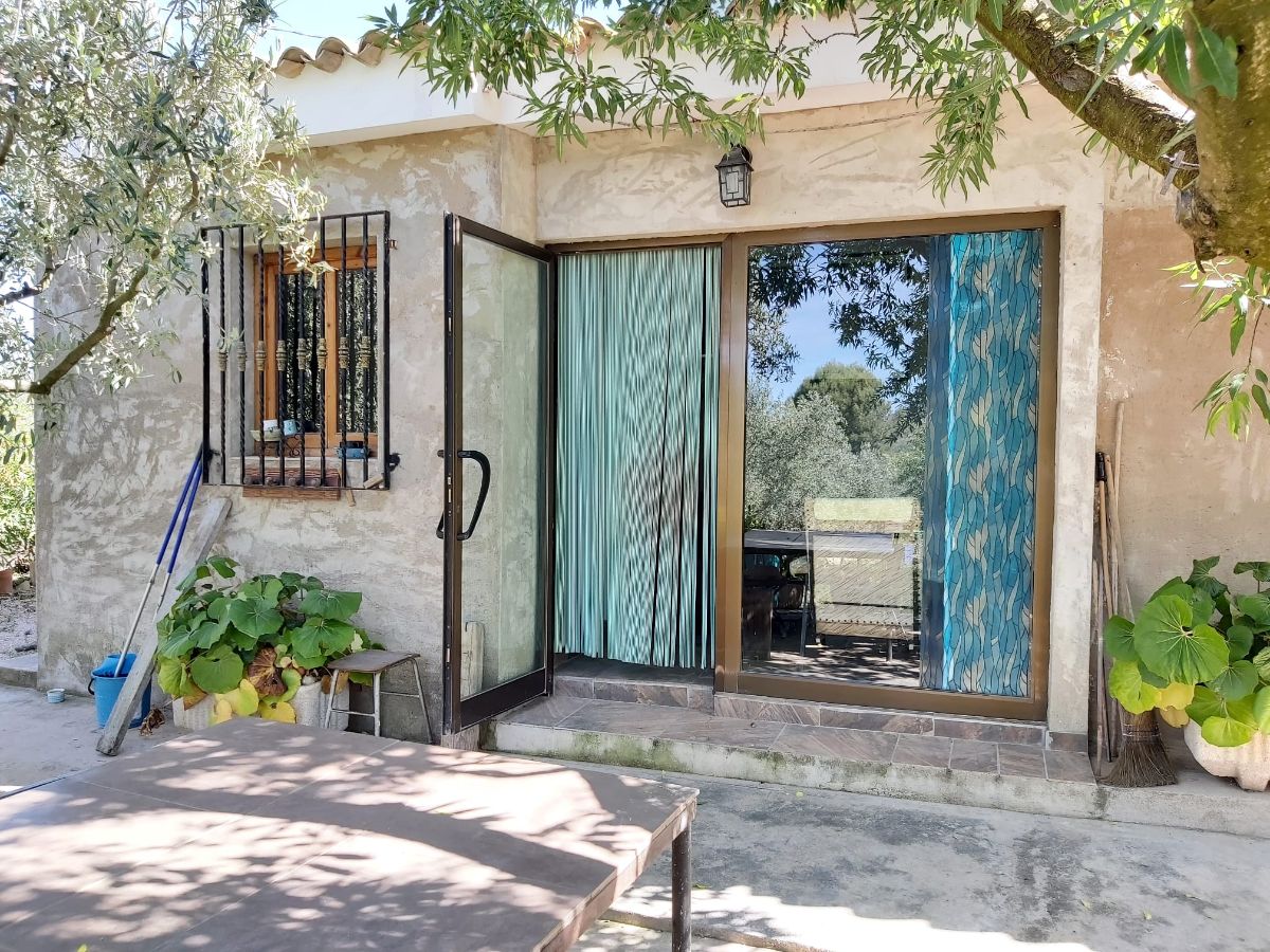 For sale of chalet in Caudete