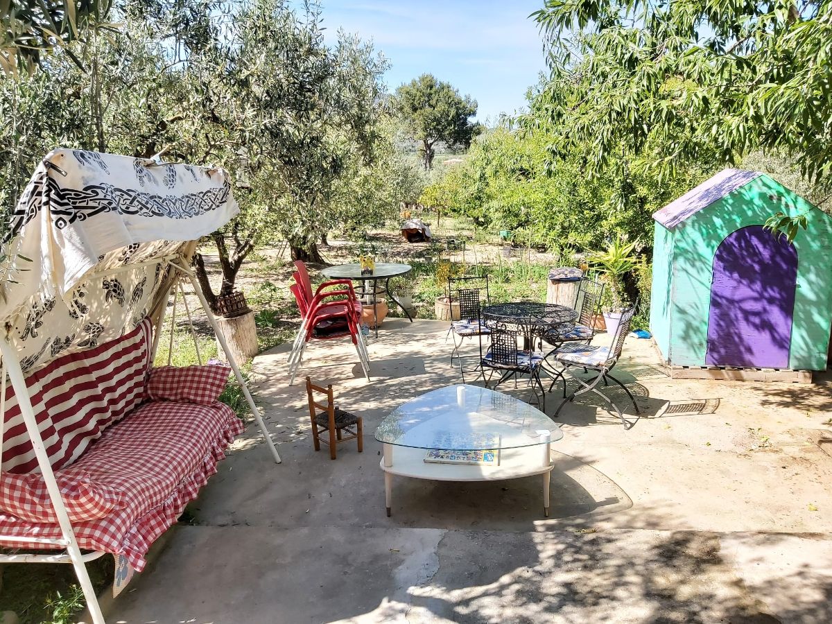 For sale of chalet in Caudete