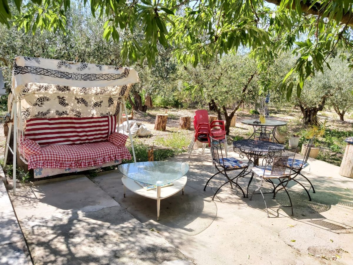 For sale of chalet in Caudete