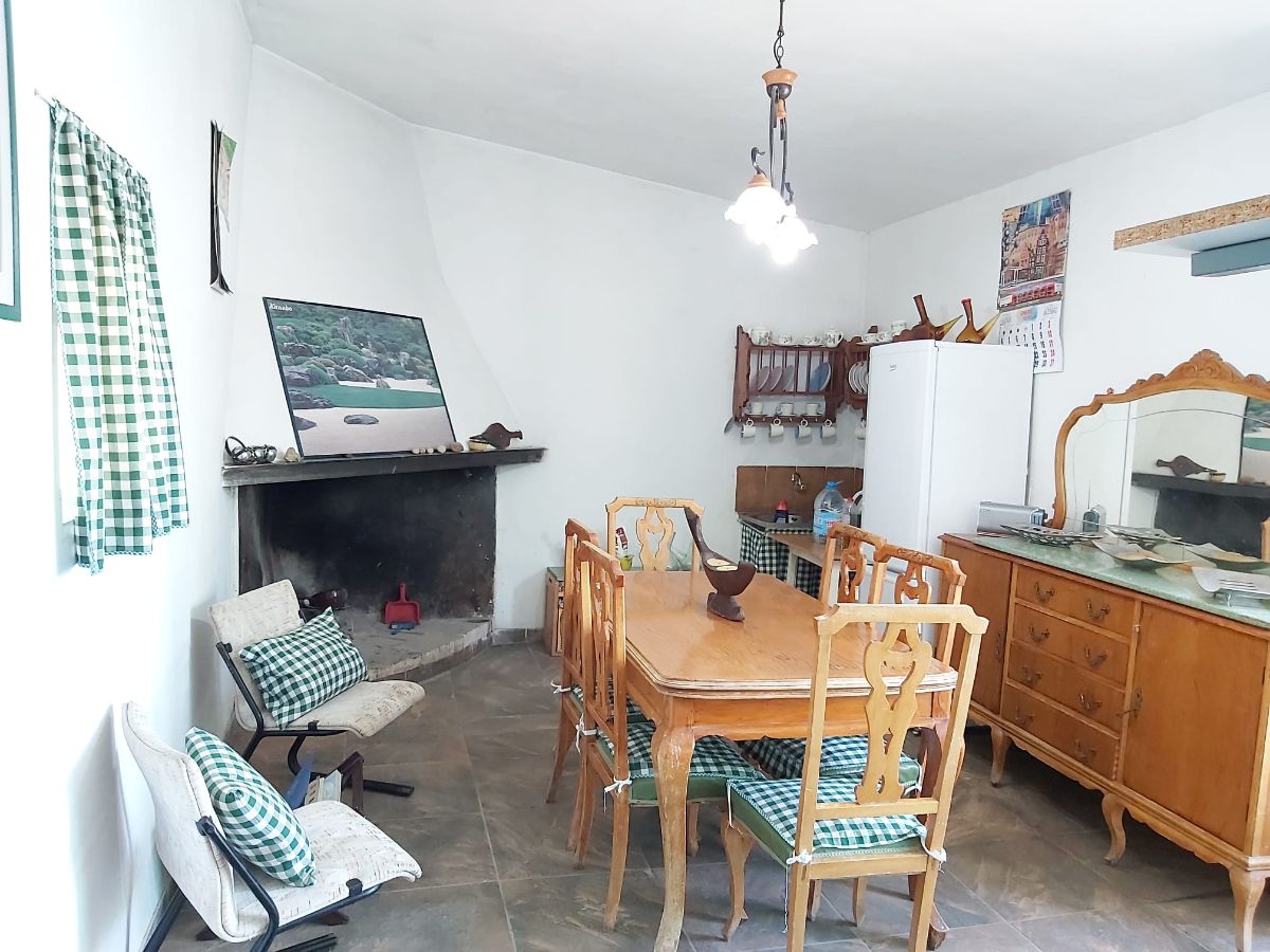 For sale of chalet in Caudete