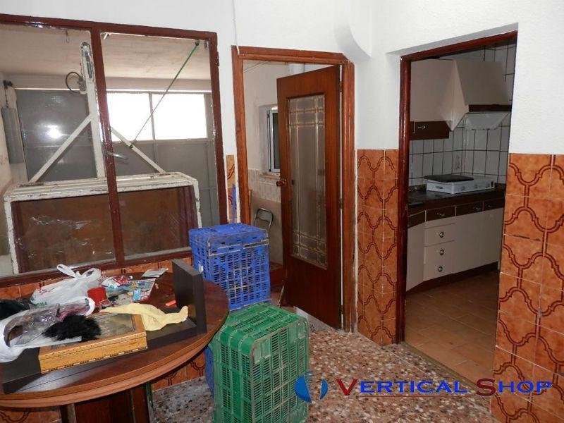 Venta de casa en Caudete