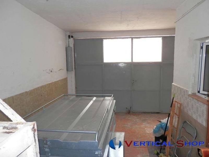 For sale of house in Caudete