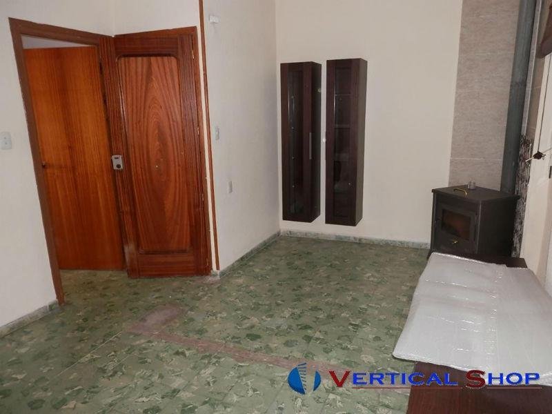 For sale of house in Caudete