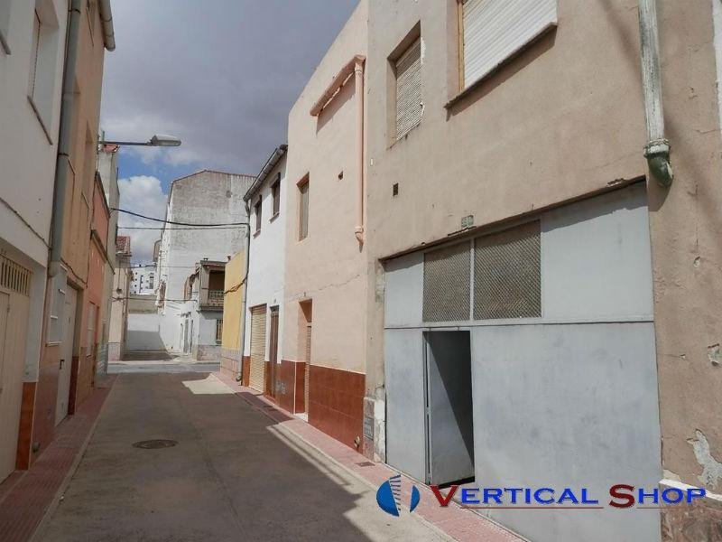 Casa en venta en Corona de Aragón, Caudete