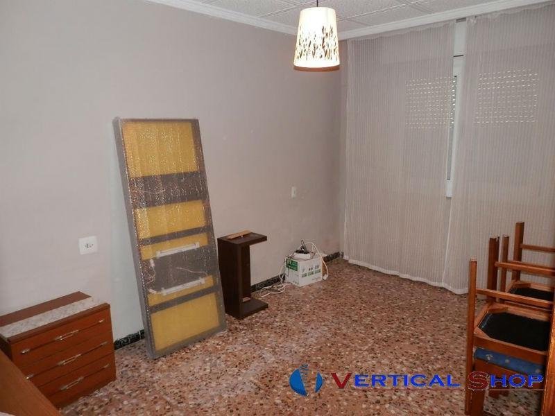 For sale of house in Caudete