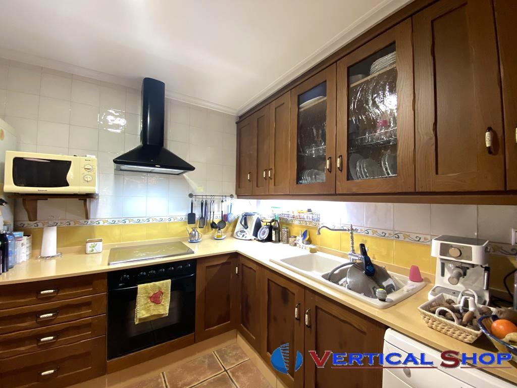For sale of villa in Villena