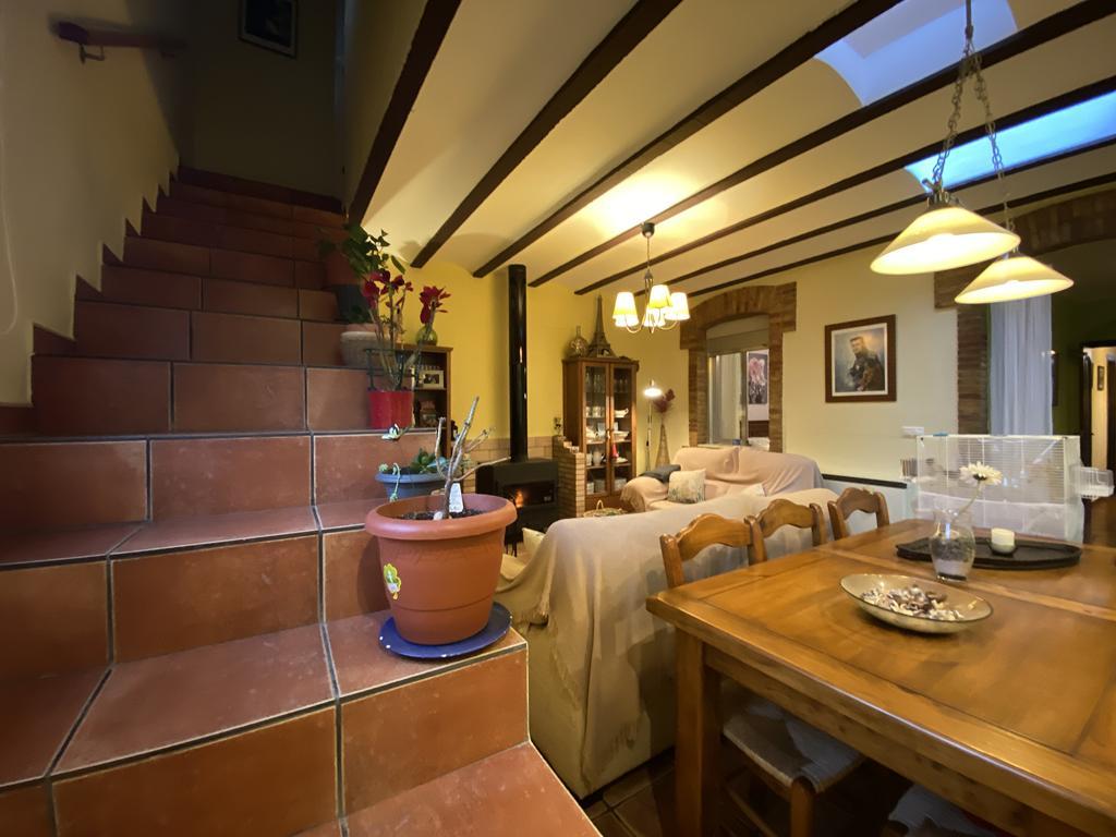 For sale of villa in Villena