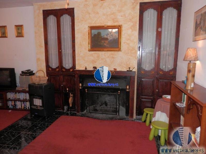 For sale of house in Caudete