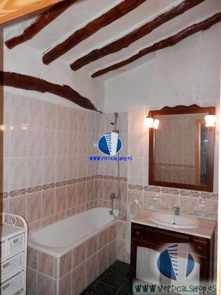 For sale of house in Caudete