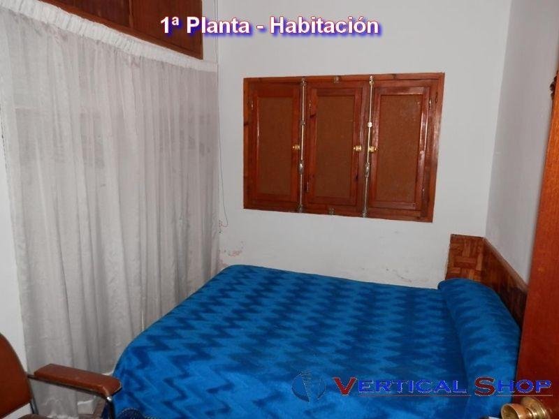 For sale of house in Caudete