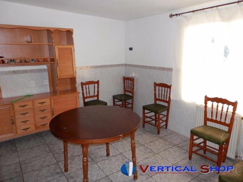 For sale of house in Caudete