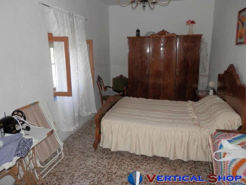 Venta de chalet en Caudete