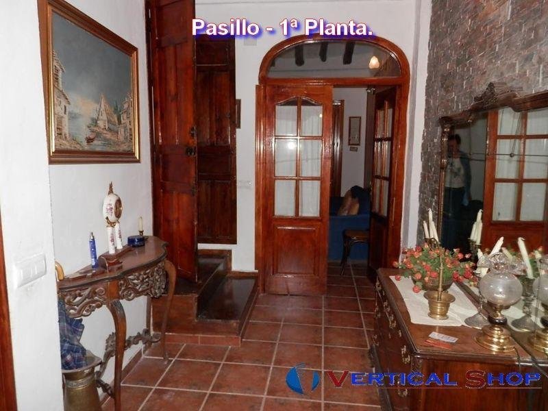 For sale of house in Caudete