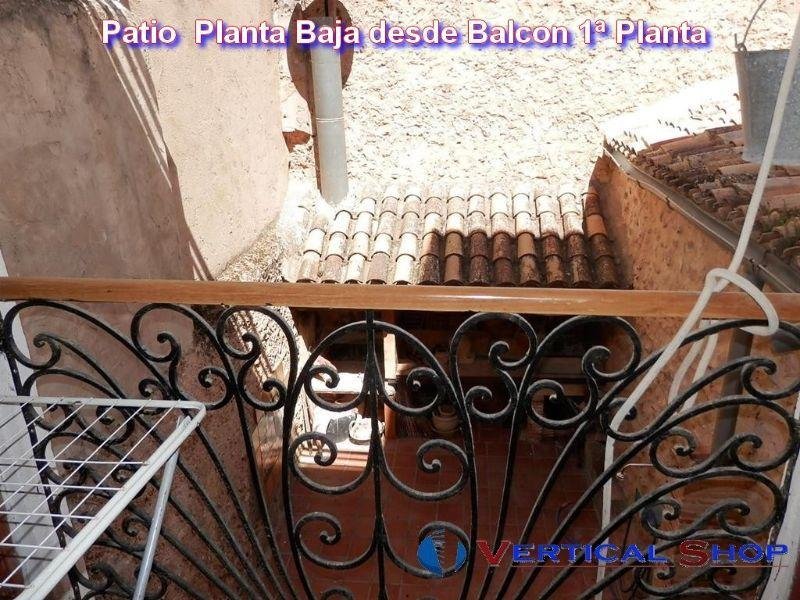 For sale of house in Caudete