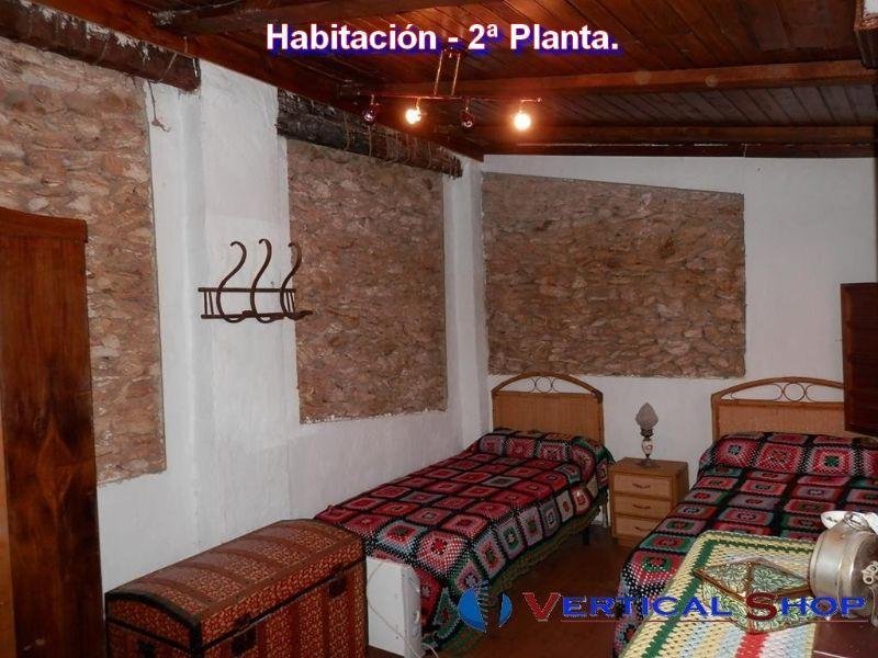 For sale of house in Caudete