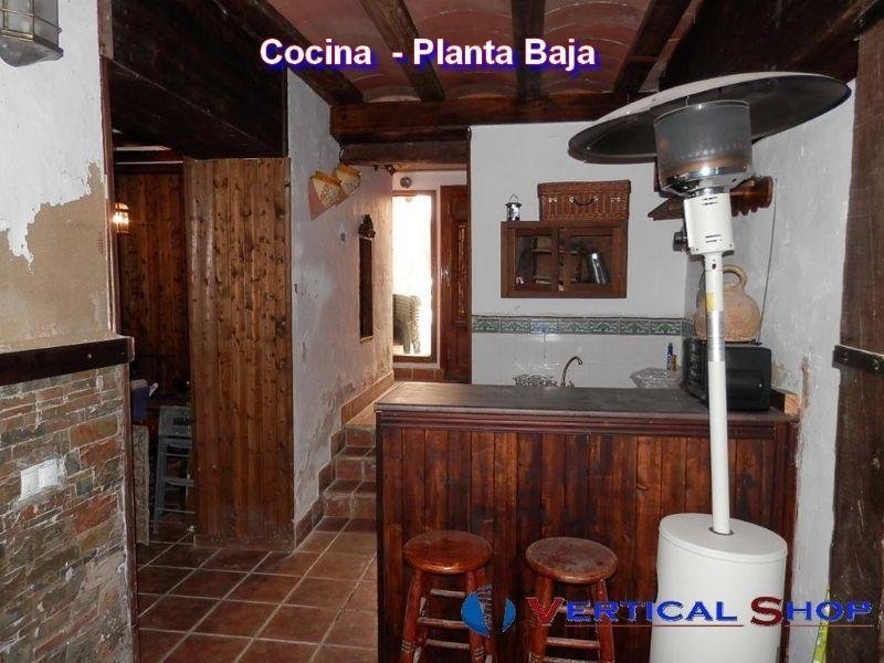 For sale of house in Caudete