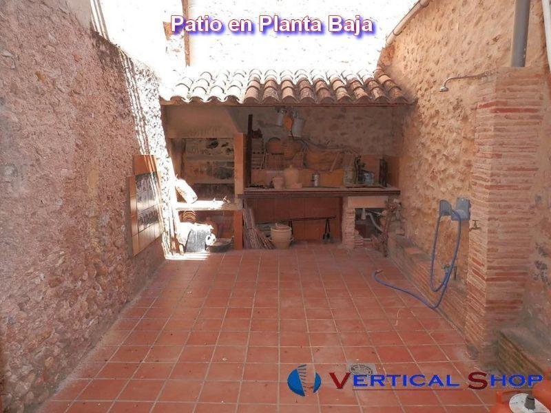 For sale of house in Caudete