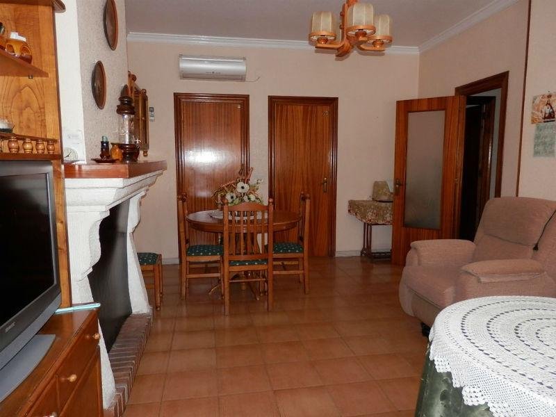 For sale of house in Caudete