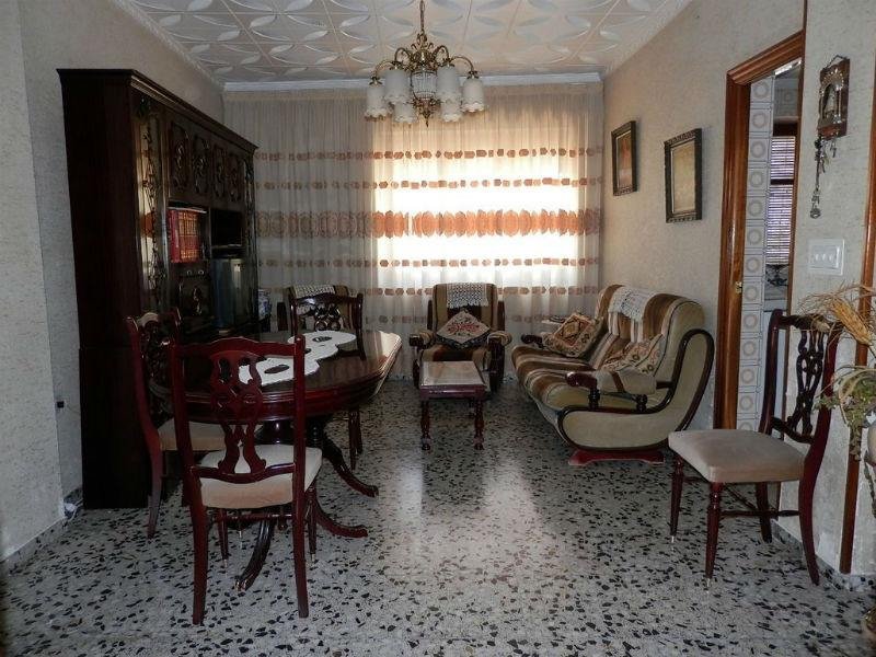 For sale of house in Caudete