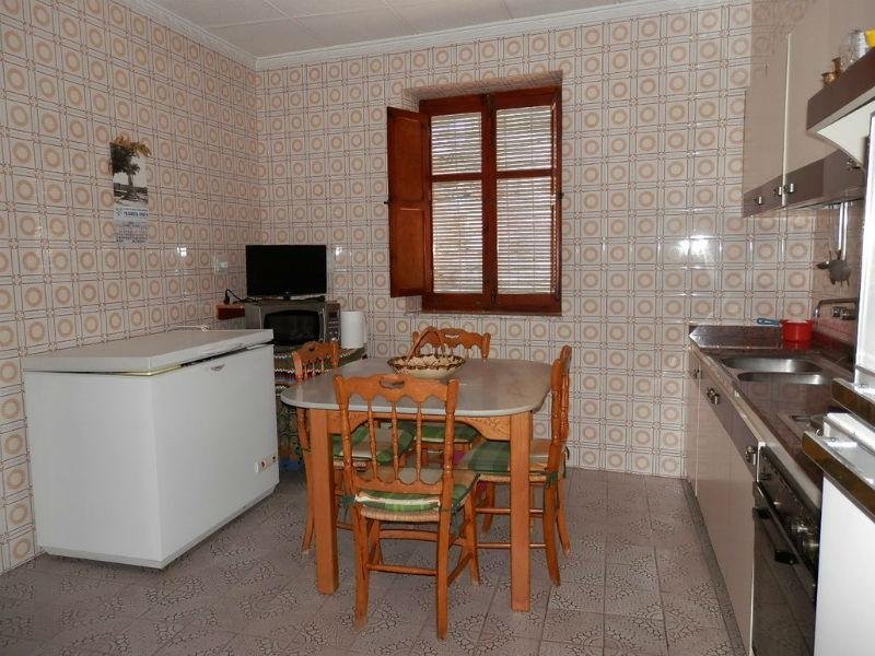 For sale of house in Caudete