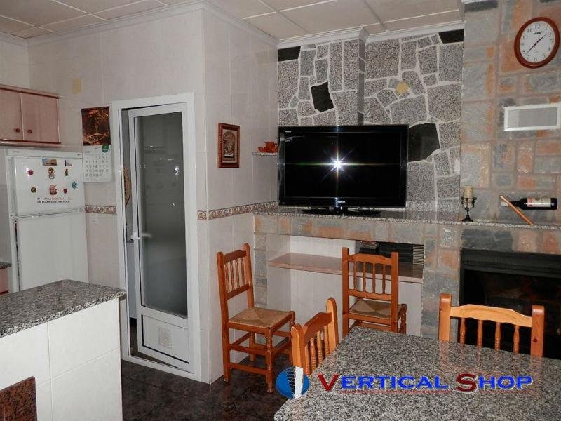 For sale of house in Caudete