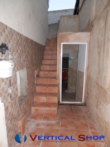 For sale of house in Caudete