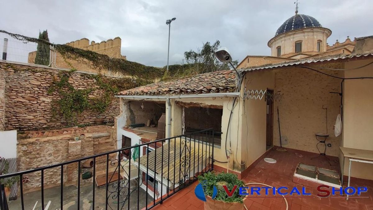 Venta de casa en Caudete