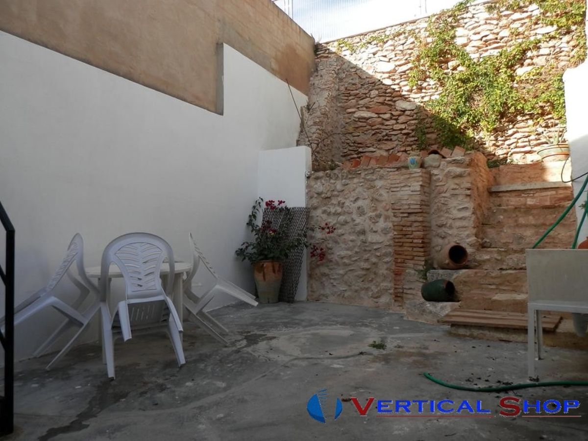 Venta de casa en Caudete