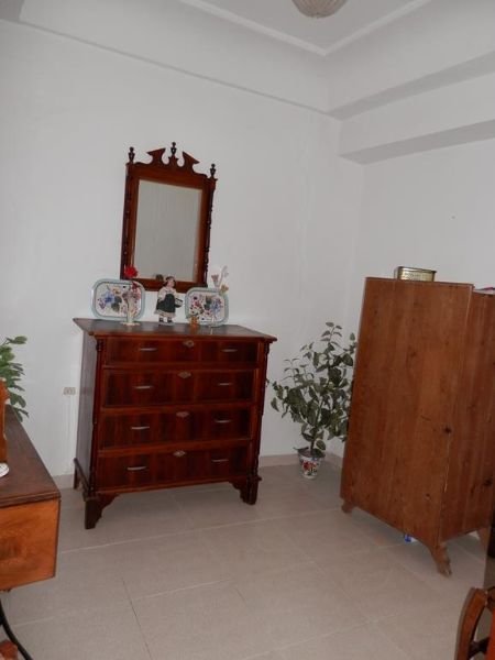 For sale of house in Caudete