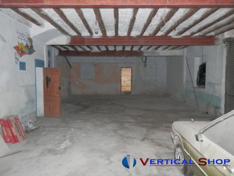 For sale of house in Caudete