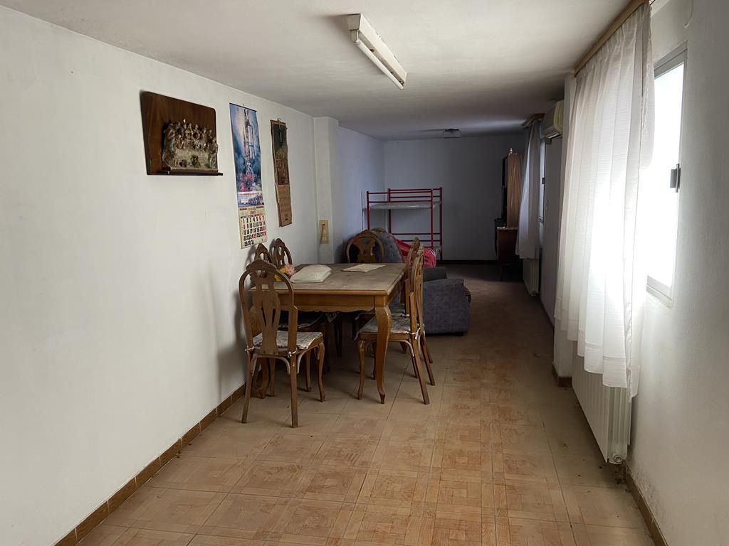 For sale of house in Caudete