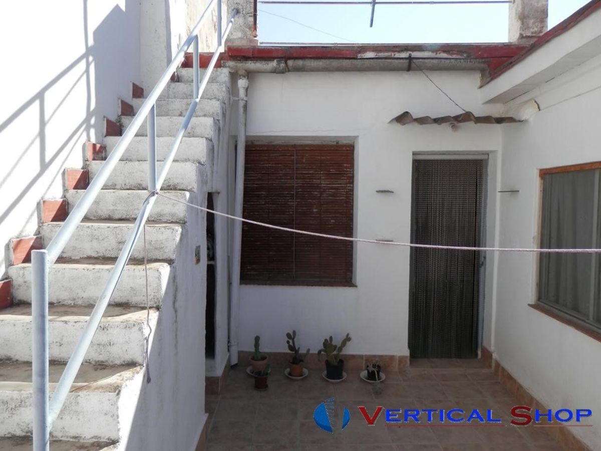 For sale of house in Caudete