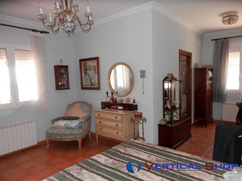 Venta de chalet en Caudete