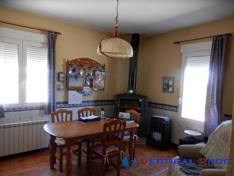 Venta de chalet en Caudete