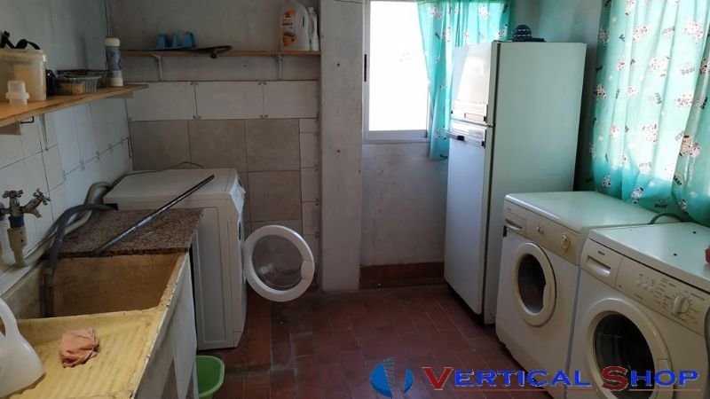 For sale of house in Caudete