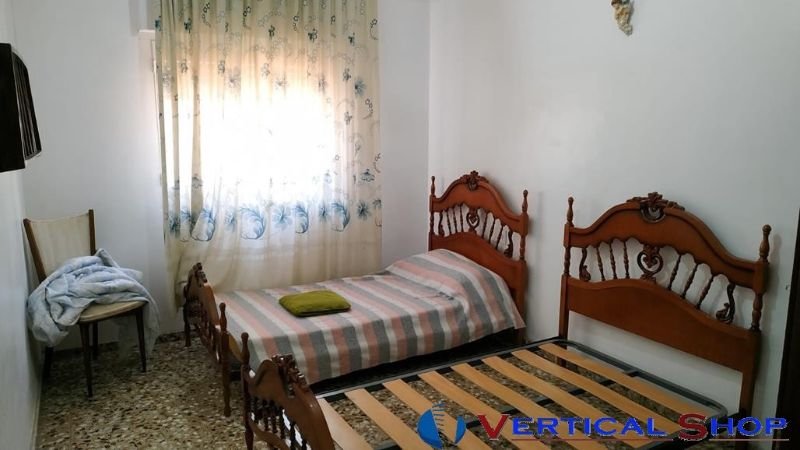 For sale of house in Caudete