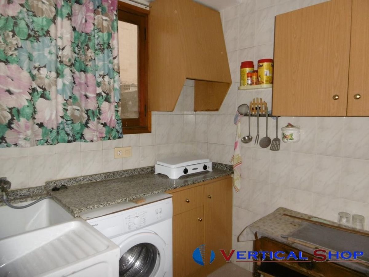 For sale of house in Caudete