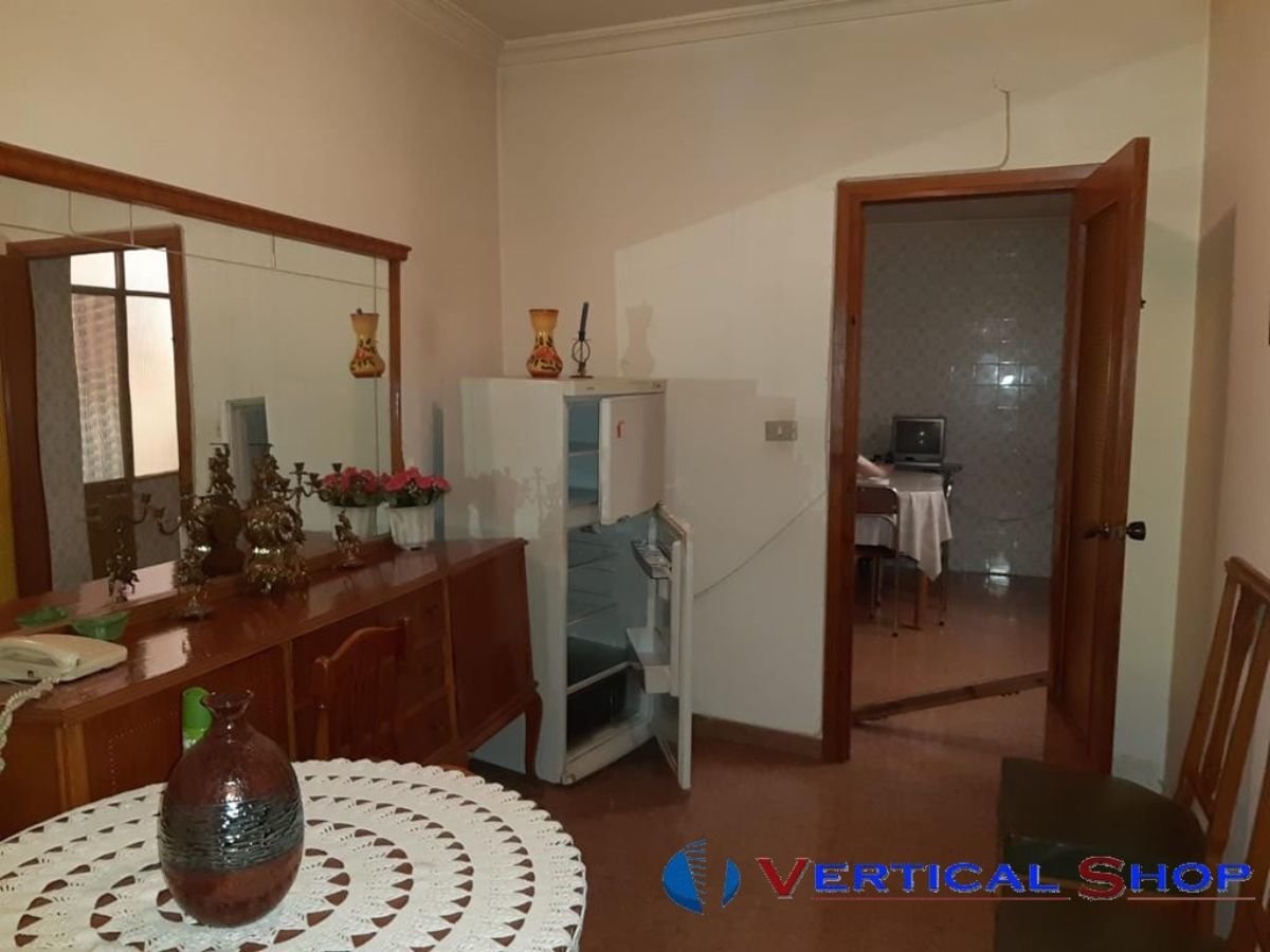 For sale of house in Caudete