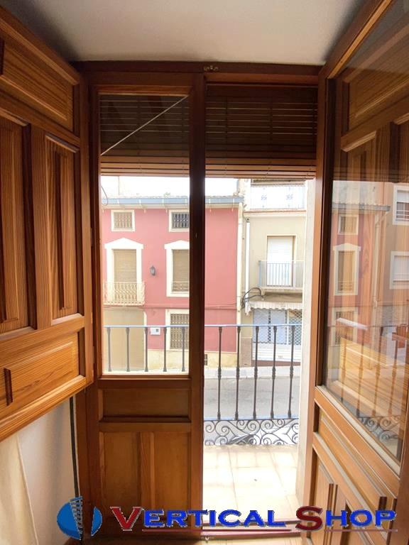 For sale of house in Caudete