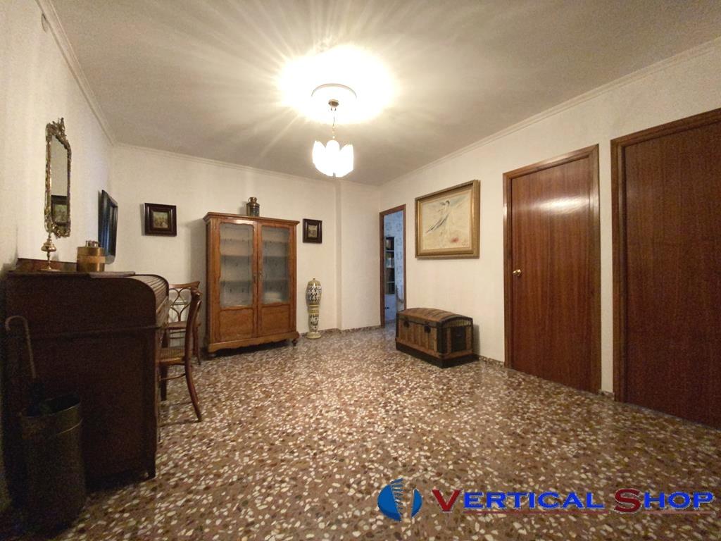 For sale of house in Caudete