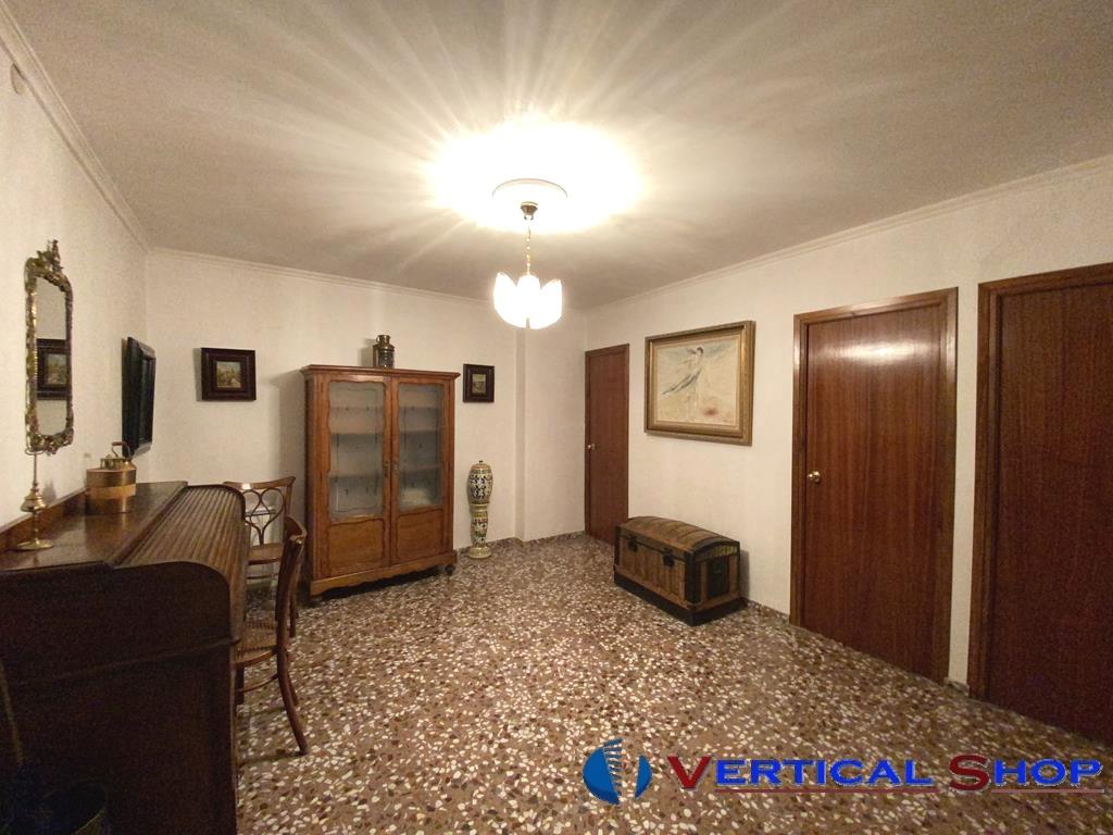 For sale of house in Caudete