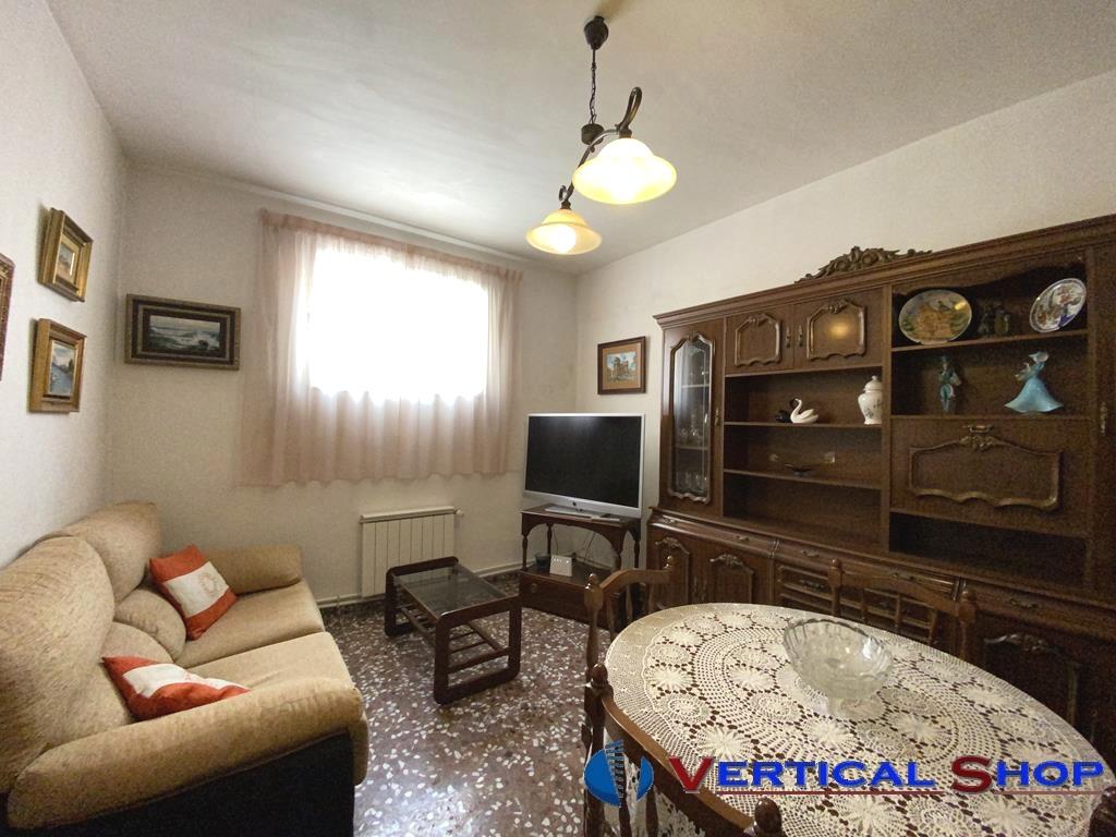 For sale of house in Caudete